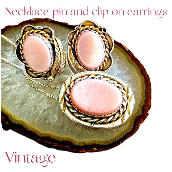 Vintage Pink Shell clip earrings & pin/necklace  Sterling 925 signed - Picture 1 of 11